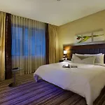 Hilton Garden Hotel 4*