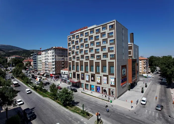 Ξενοδοχείο Hilton Garden 4*