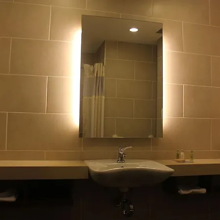 Hilton Garden