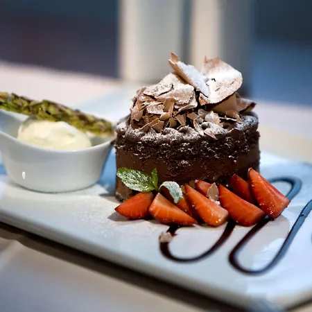 هيلتون جاردن إن 4* كوتاهيا