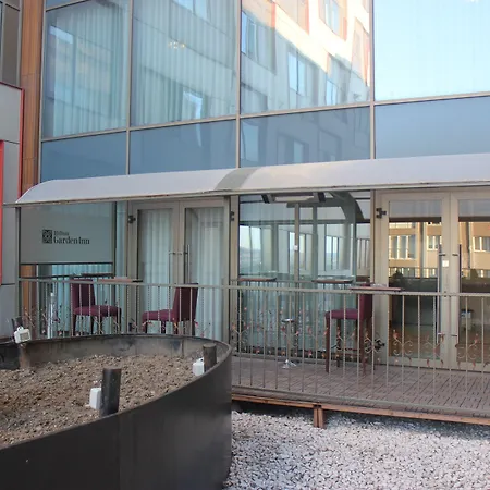 هيلتون جاردن إن فندق 4*