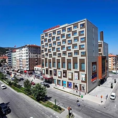 호텔 Hilton Garden 4*
