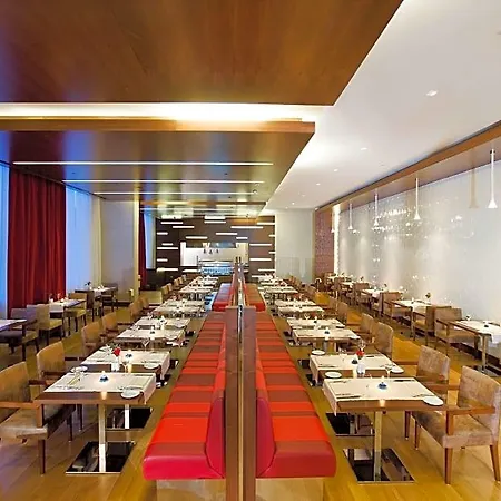 호텔 Hilton Garden 퀴타히아