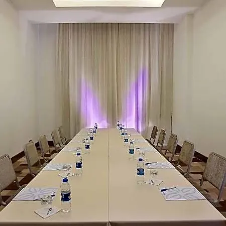 Hilton Garden 호텔