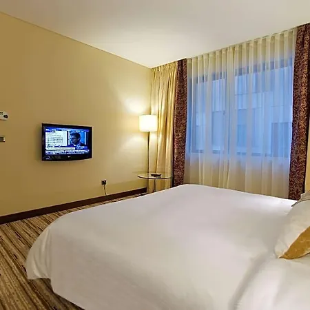Hilton Garden 호텔