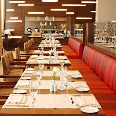 Hilton Garden Otel 4*